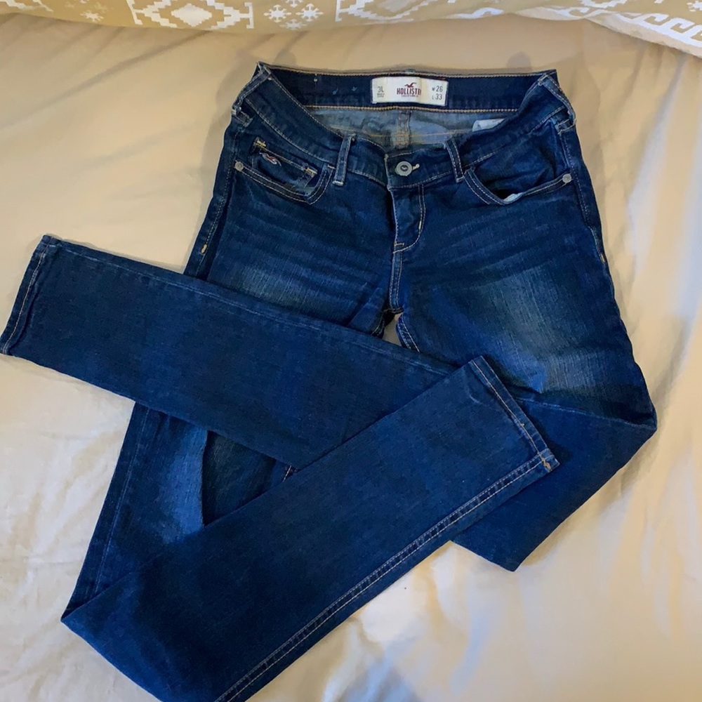 Hollister soft  dark blue jeans low rise